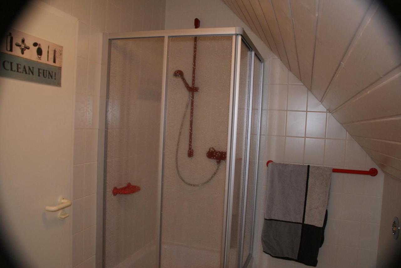 Haus Schoenwald Fribourg im Breisgau Chambre photo