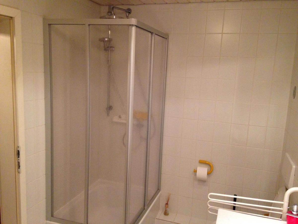 Haus Schoenwald Fribourg im Breisgau Chambre photo